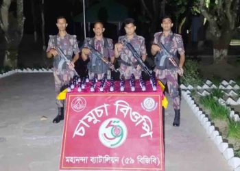 ভোলাহাট সীমান্তে ৫৯ বিজিবি’র অভিযানে নেশাজাতীয় সিরাপ জব্দ 